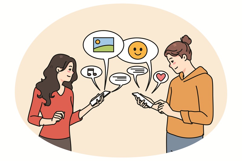 Illustration de deux femmes sur Facebook regardant de la publicité